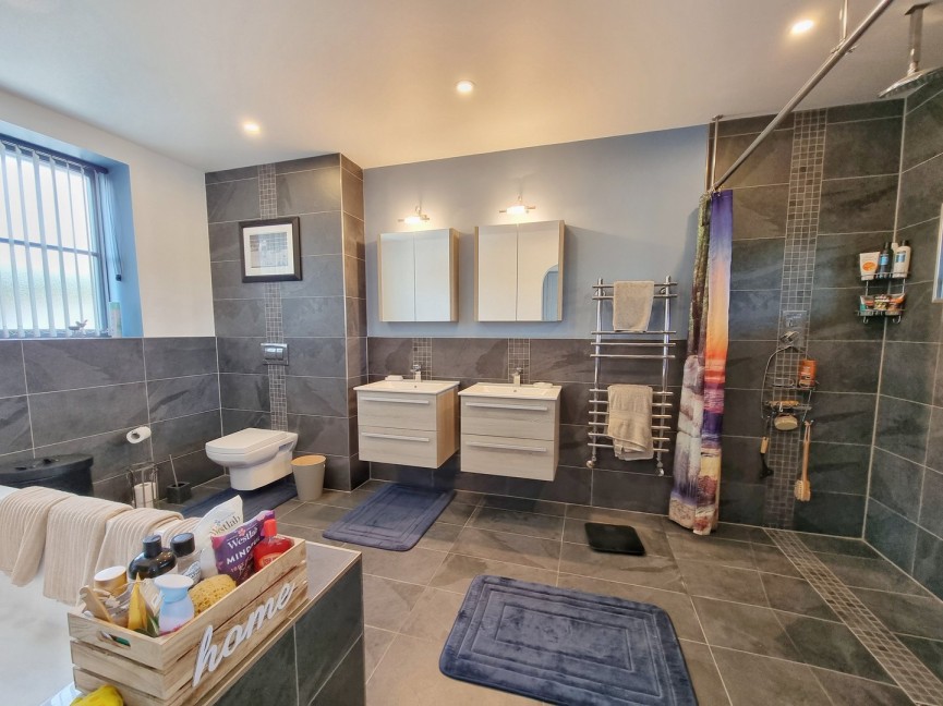 2 bedroom House for Sale Silsoe, Bedfordshire