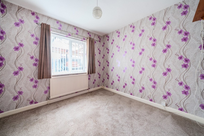 3 bedroom Bungalow for Sale Vespers Close, Luton, Bedfordshire