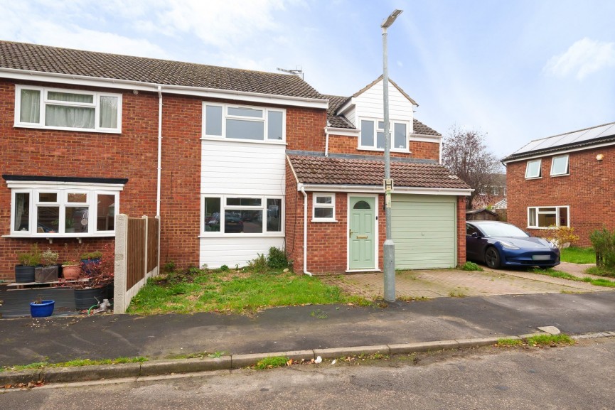 Pilgrims Close, Harlington, Bedfordshire