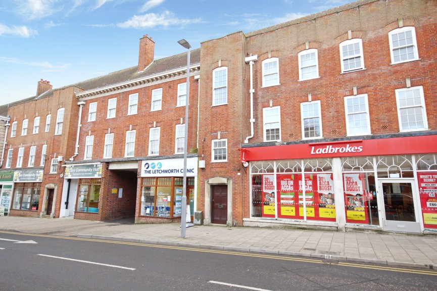 1 bedroom Flat for Letting Station Road, Letchworth Garden City, Hertfordshire