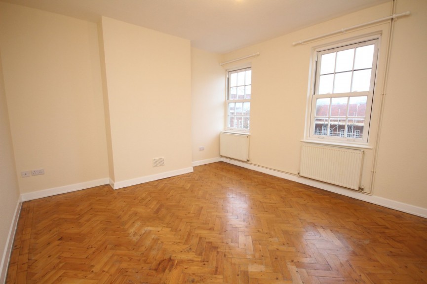 1 bedroom Flat for Letting Station Road, Letchworth Garden City, Hertfordshire