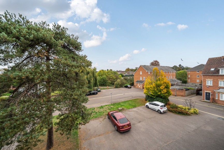 3 bedroom House for Sale Beaumont Road, Flitwick, Bedfordshire