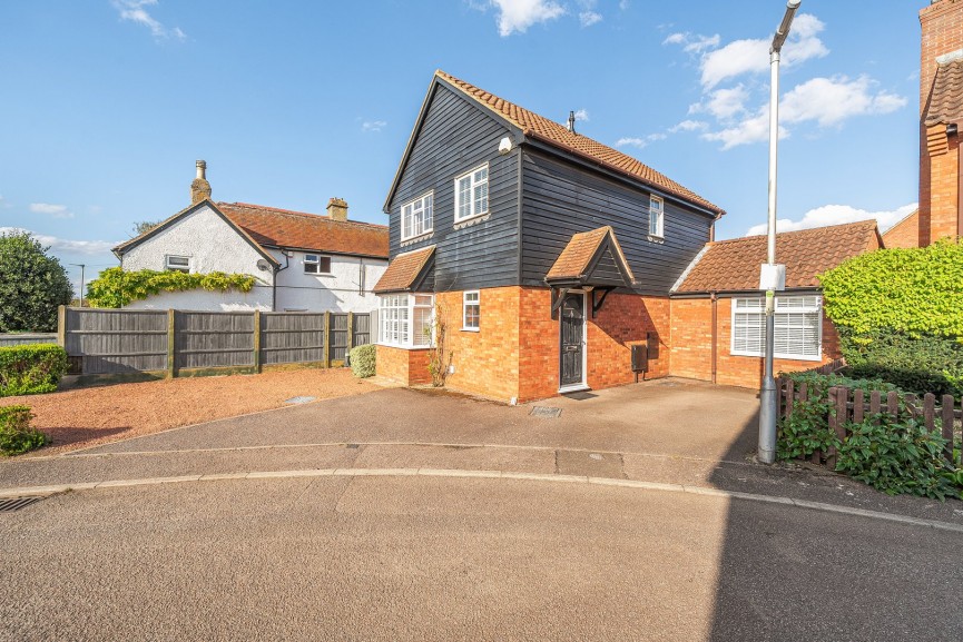 Lakes Close, Langford, Bedfordshire