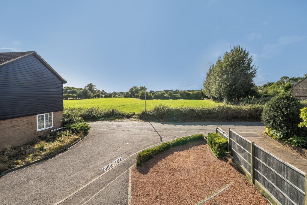 Lakes Close, Langford, Bedfordshire