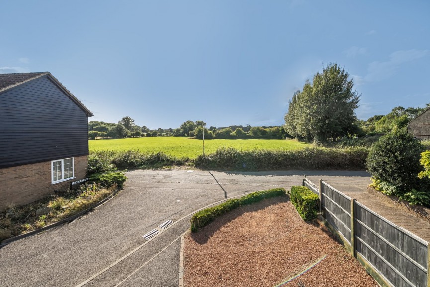 Lakes Close, Langford, Bedfordshire