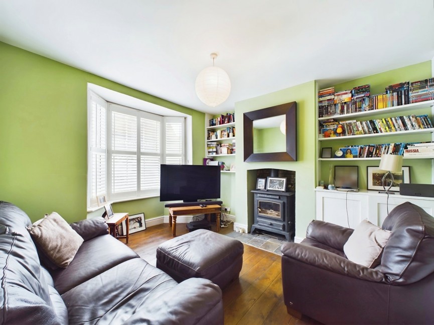 2 bedroom House for Sale Cambridge Road, Hitchin, Hertfordshire