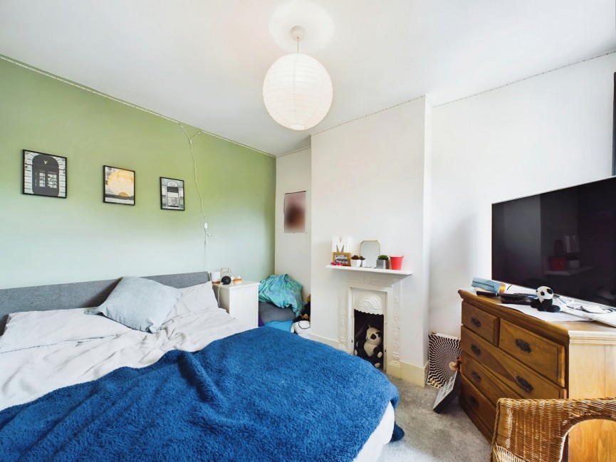 2 bedroom House for Sale Cambridge Road, Hitchin, Hertfordshire
