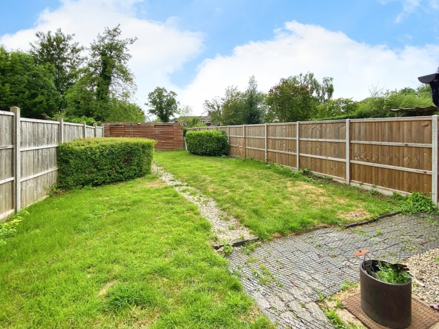 2 bedroom House for Sale Cambridge Road, Hitchin, Hertfordshire