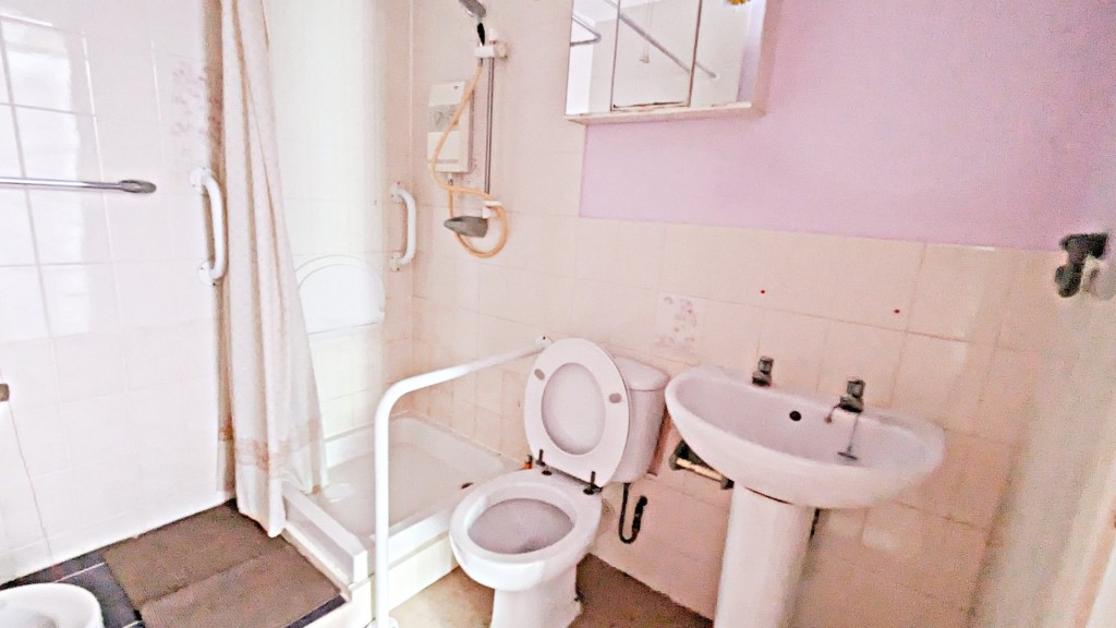 Ashley Court, Hatfield, Hertfordshire