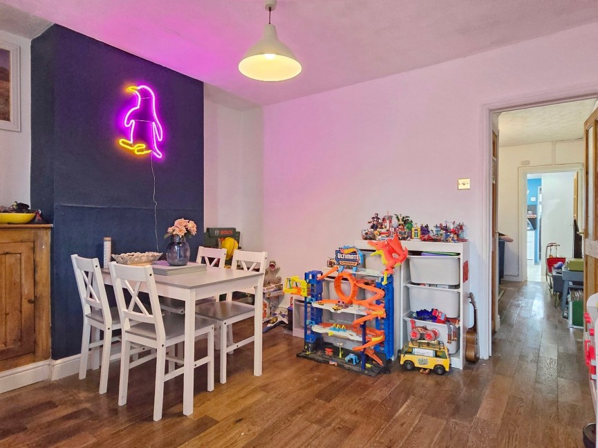 2 bedroom House for Sale Marston Moretaine, Bedfordshire