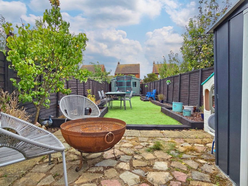 2 bedroom House for Sale Marston Moretaine, Bedfordshire