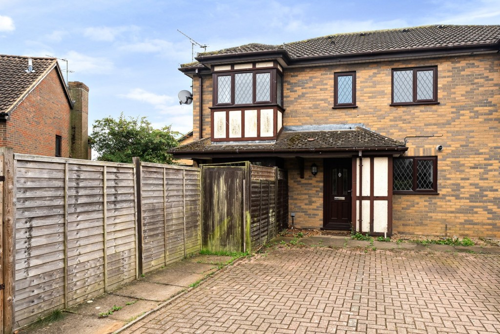 Frenchmans Close, Toddington, Bedfordshire