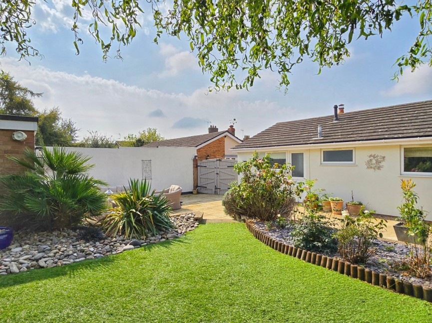 3 bedroom Bungalow for Sale Maulden, Bedfordshire