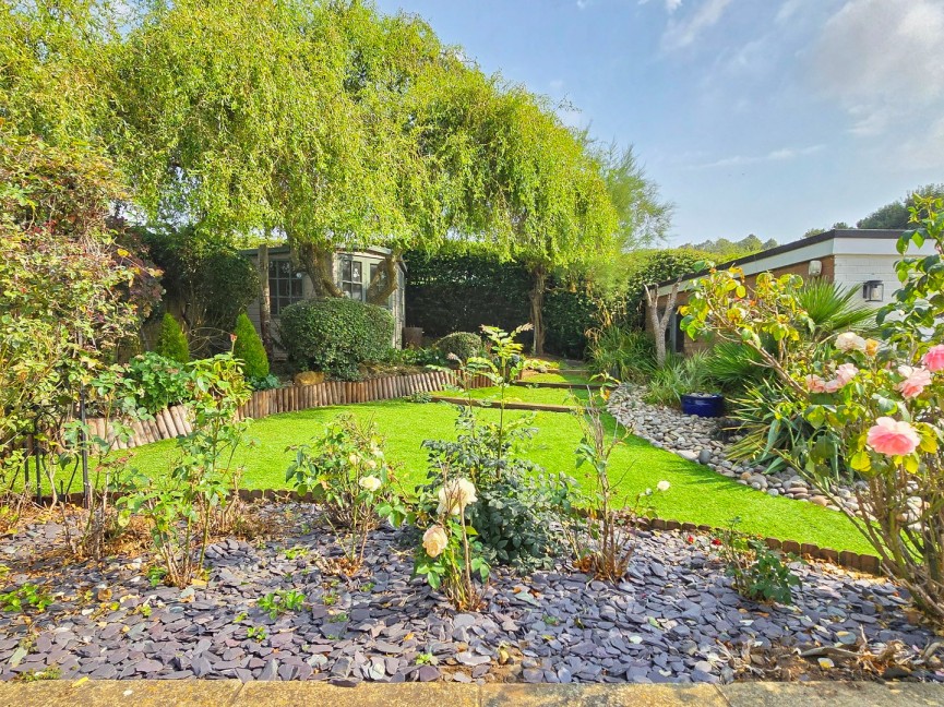 3 bedroom Bungalow for Sale Maulden, Bedfordshire