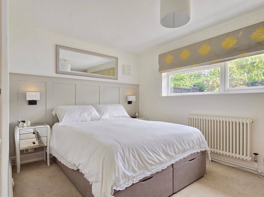 3 bedroom Bungalow for Sale Maulden, Bedfordshire
