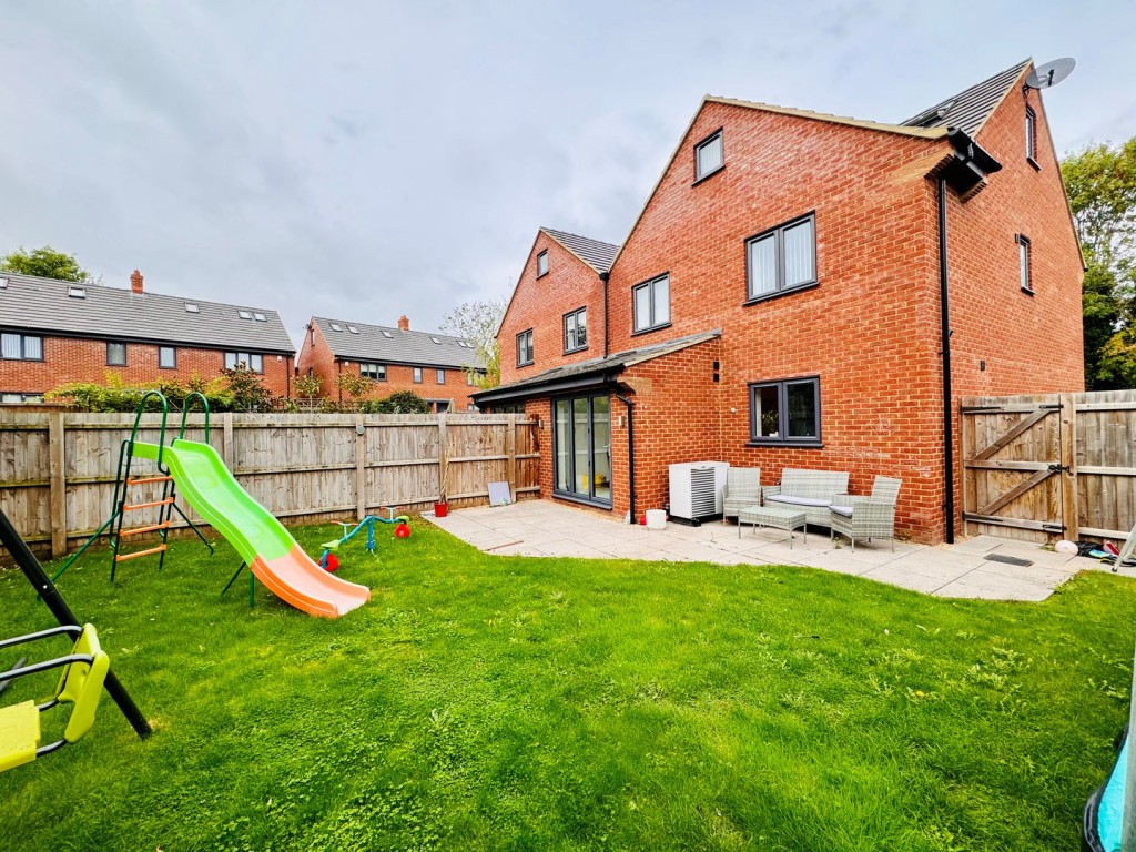 Chalk Bank Close, Ashwell, Hertfordshire