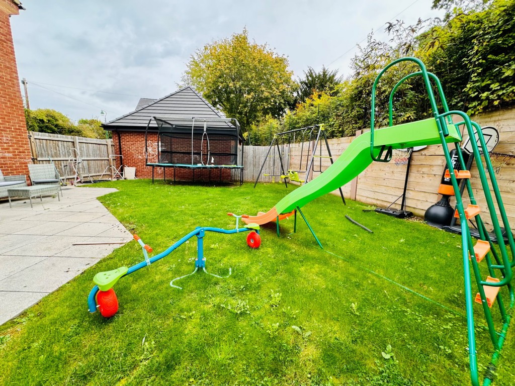 Chalk Bank Close, Ashwell, Hertfordshire