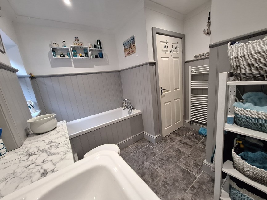 3 bedroom Bungalow for Sale Stratton Park, Biggleswade, Bedfordshire
