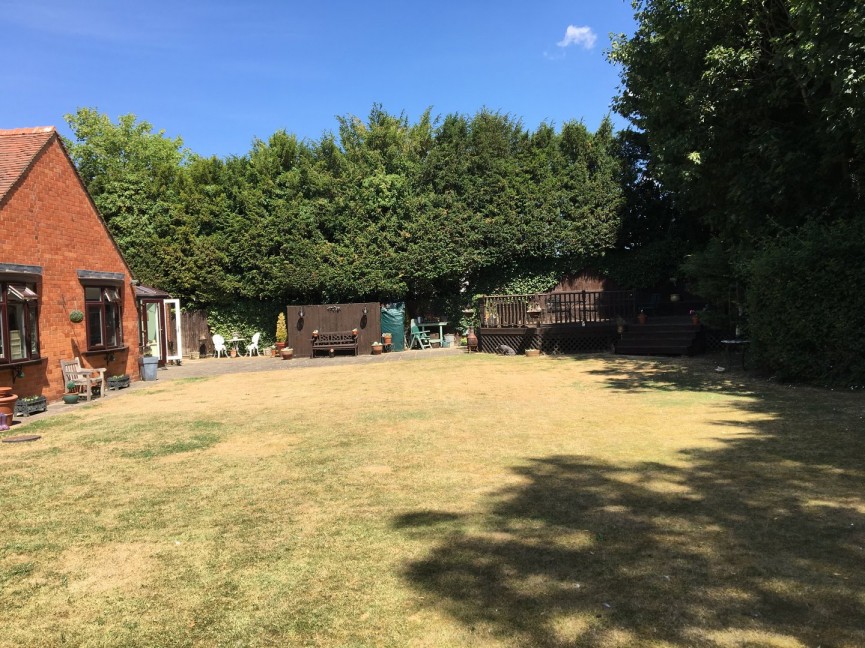 3 bedroom Bungalow for Sale Stratton Park, Biggleswade, Bedfordshire