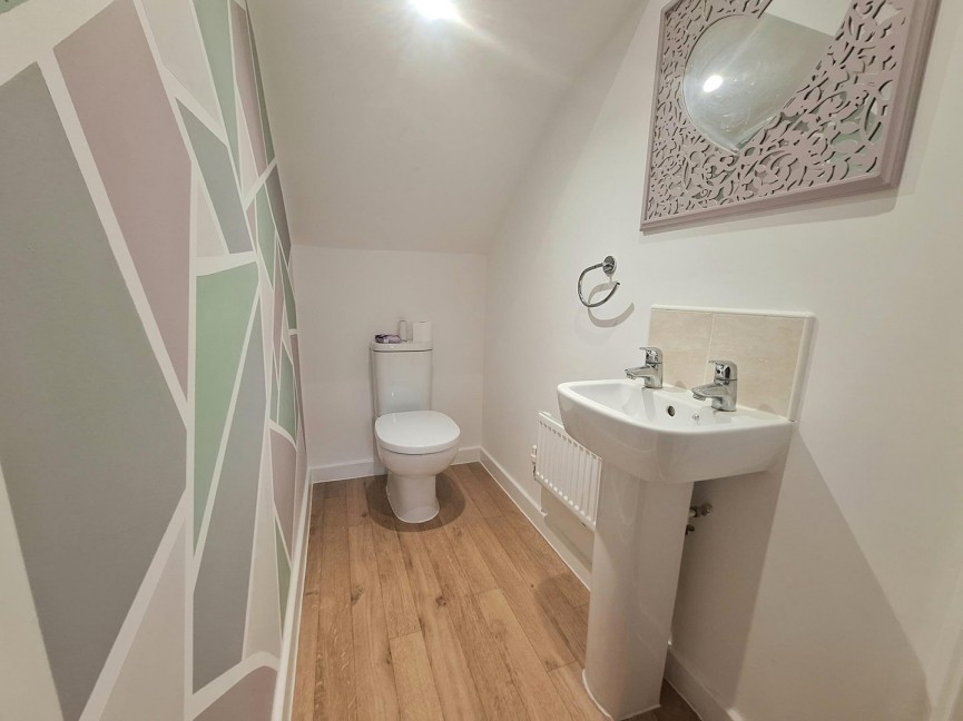3 bedroom House for Sale Venus Avenue, Biggleswade, Bedfordshire