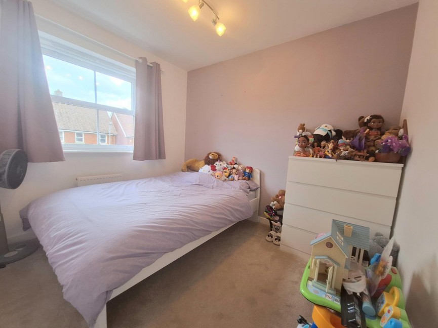 3 bedroom House for Sale Venus Avenue, Biggleswade, Bedfordshire