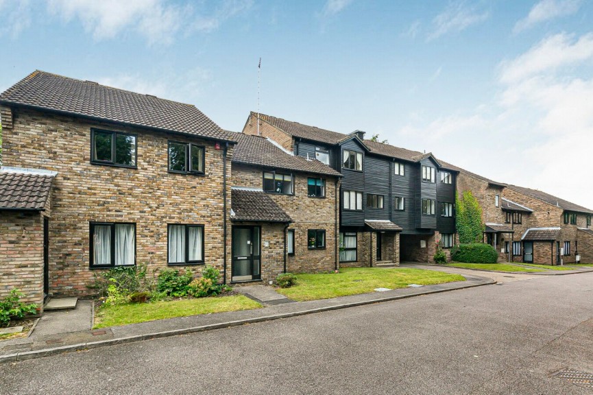 2 bedroom Flat for Sale Old Hertford Road, Hatfield, Hertfordshire