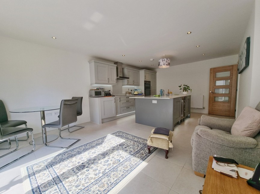 2 bedroom Bungalow for Sale Silsoe, Bedfordshire