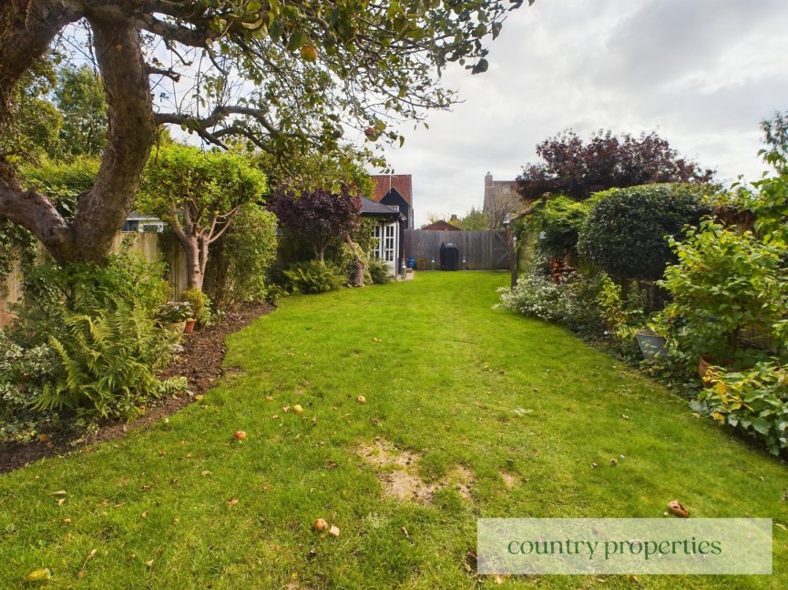3 bedroom House for Sale Attimore Close, Welwyn Garden City, Hertfordshire