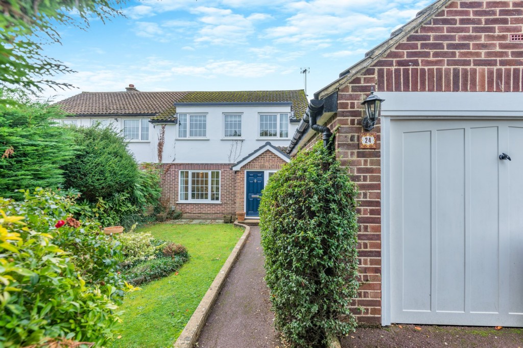 Rosehill Close, Hoddesdon, Hertfordshire