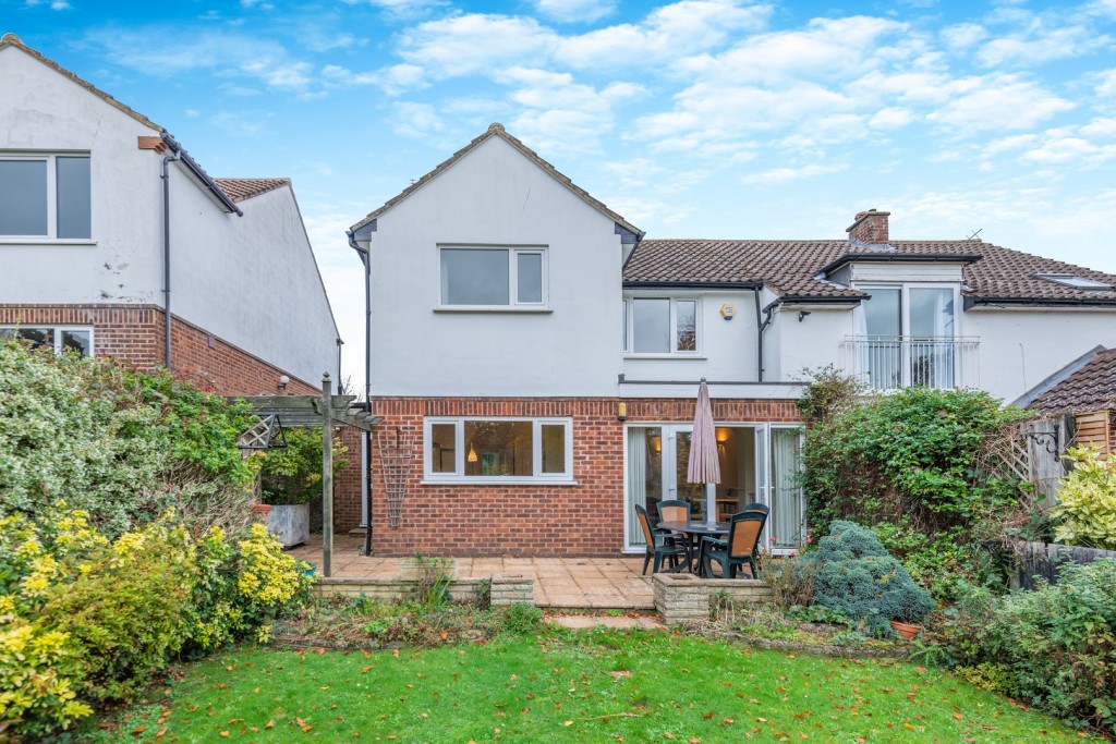 Rosehill Close, Hoddesdon, Hertfordshire