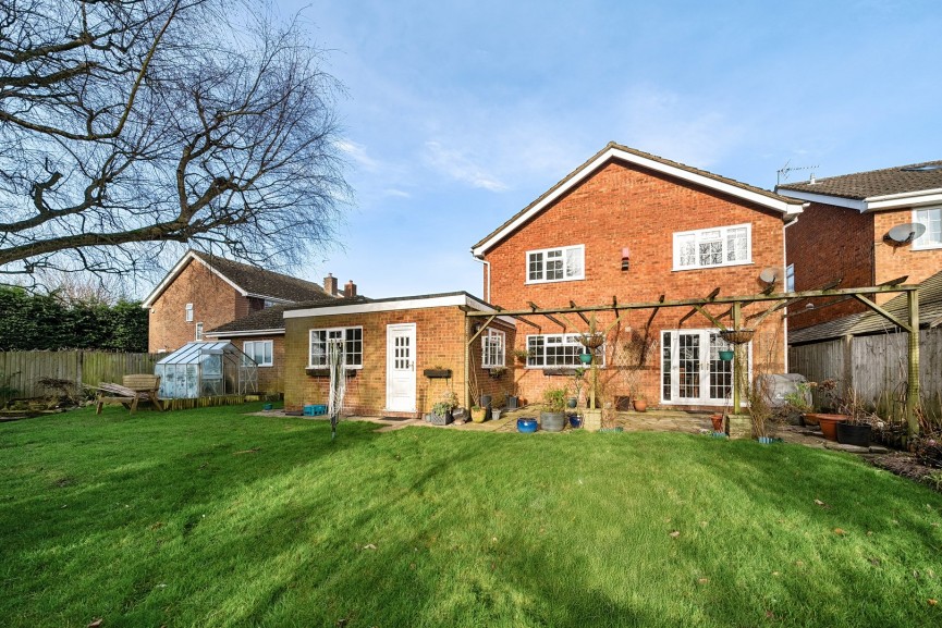 Elm Grove, Toddington, Bedfordshire