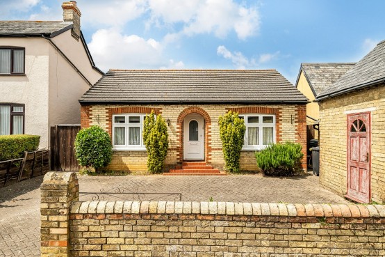 Meppershall, Shefford, Bedfordshire