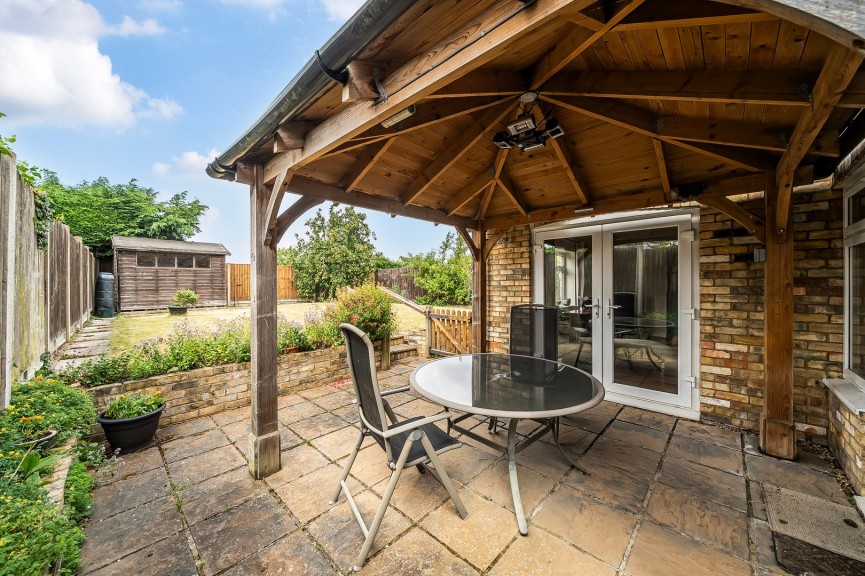3 bedroom Bungalow for Sale Meppershall, Shefford, Bedfordshire