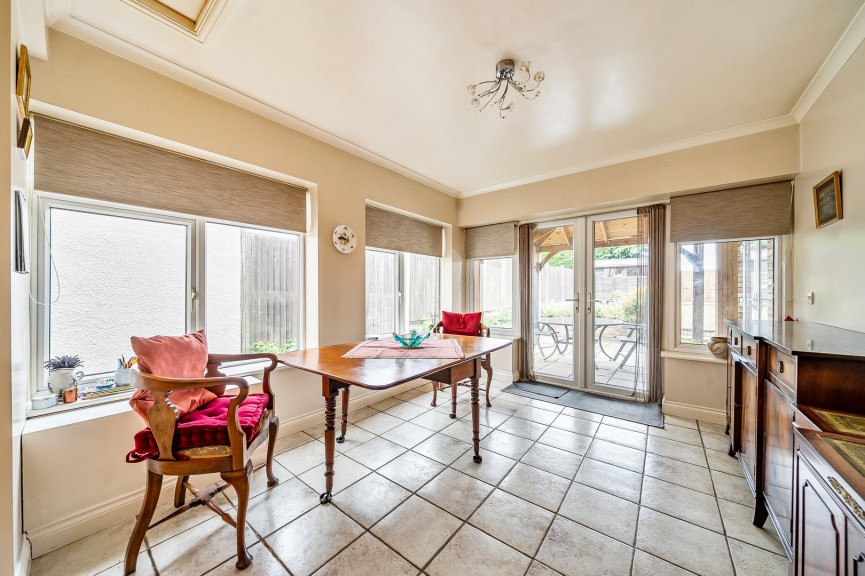 3 bedroom Bungalow for Sale Meppershall, Shefford, Bedfordshire