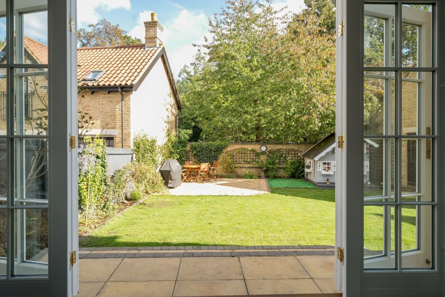 4 bedroom House for Sale Fleming Drive, Fairfield, Hertfordshire