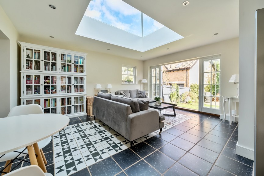 4 bedroom House for Sale Fleming Drive, Fairfield, Hertfordshire