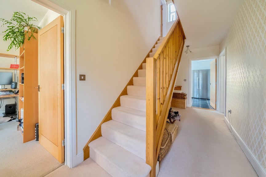 4 bedroom House for Sale Fleming Drive, Fairfield, Hertfordshire