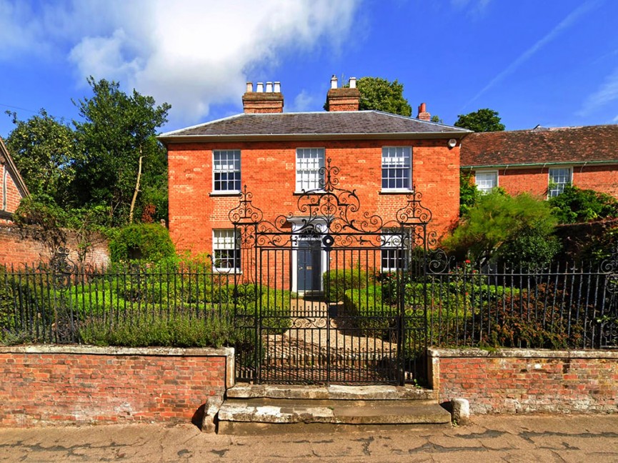 Ampthill, Bedfordshire