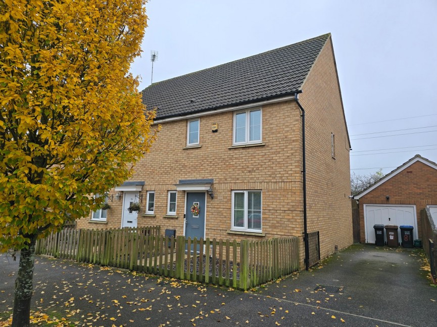 Eddington Crescent, Welwyn Garden City, Hertfordshire