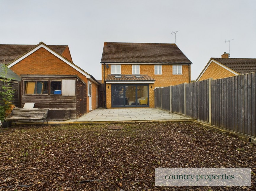 4 bedroom House for Sale Eddington Crescent, Welwyn Garden City, Hertfordshire