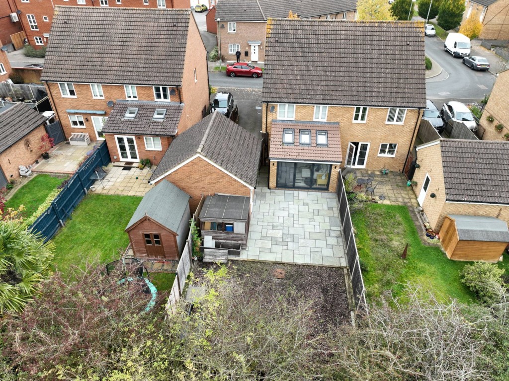 Eddington Crescent, Welwyn Garden City, Hertfordshire