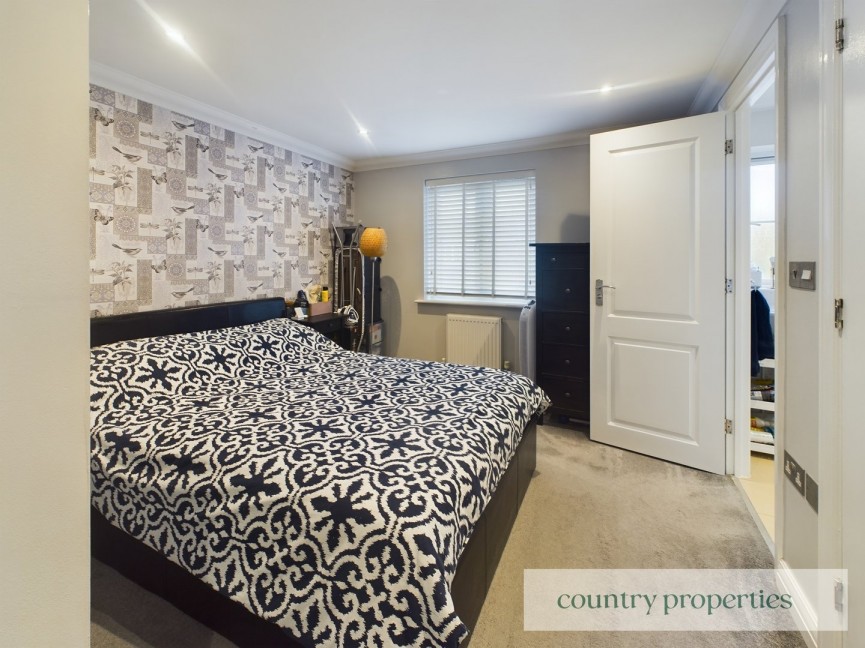 4 bedroom House for Sale Eddington Crescent, Welwyn Garden City, Hertfordshire