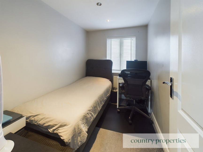 4 bedroom House for Sale Eddington Crescent, Welwyn Garden City, Hertfordshire