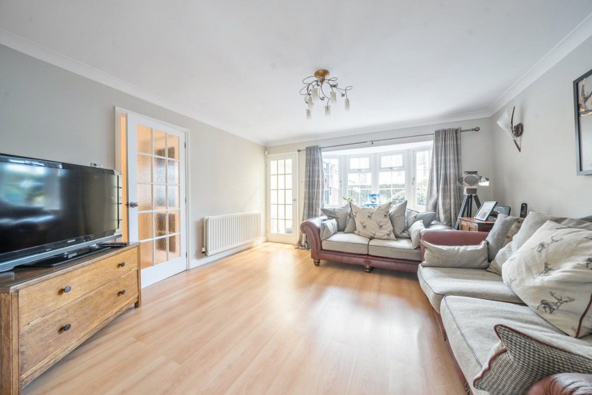 3 bedroom House for Sale Stotfold, Hitchin