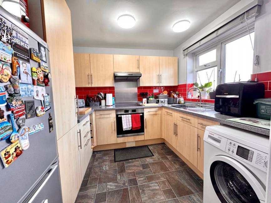 2 bedroom Flat for Sale Baldock, Hertfordshire