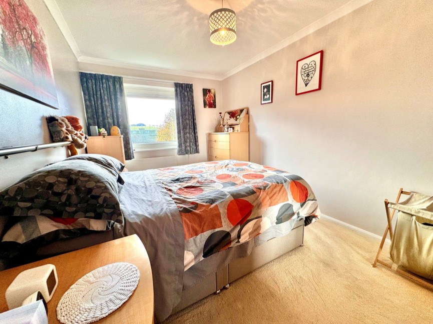 2 bedroom Flat for Sale Baldock, Hertfordshire