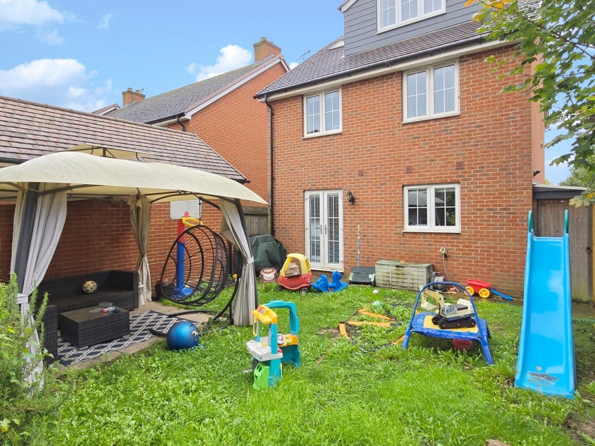 5 bedroom House for Sale Ampthill, Bedfordshire