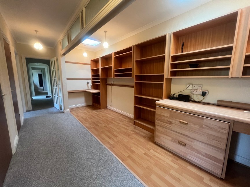 4 bedroom Bungalow for Letting Silsoe, Bedford