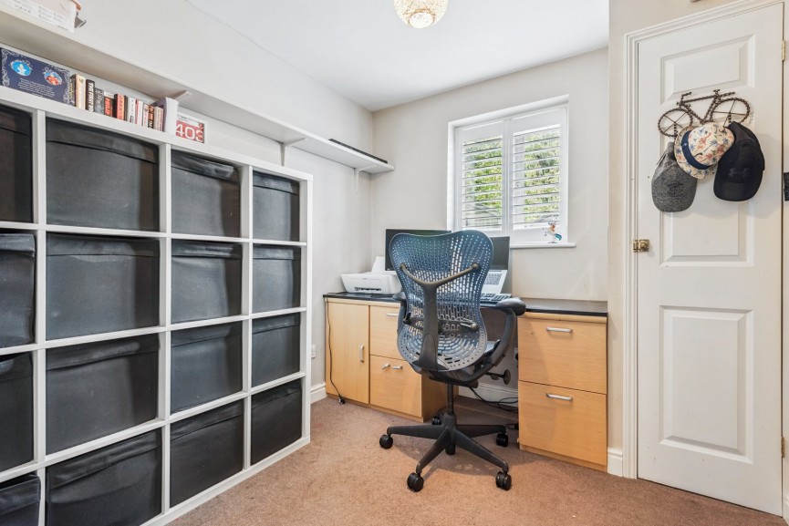 3 bedroom House for Sale Talisman Street, Hitchin, Hertfordshire