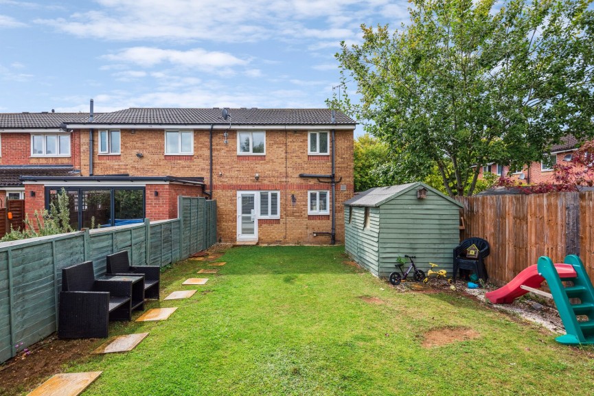 3 bedroom House for Sale Talisman Street, Hitchin, Hertfordshire